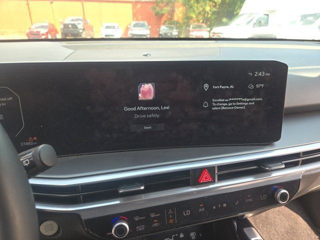 Used 2024 Kia Sorento SX FWD image 17