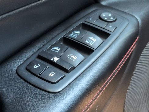 Used 2017 Jeep Grand Cherokee Limited 75th Anniversary AWD/4WD image 25