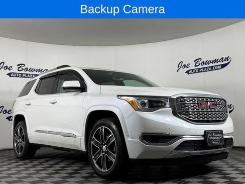 Used 2018 GMC Acadia Denali w/ Technology Package AWD/4WD image 4