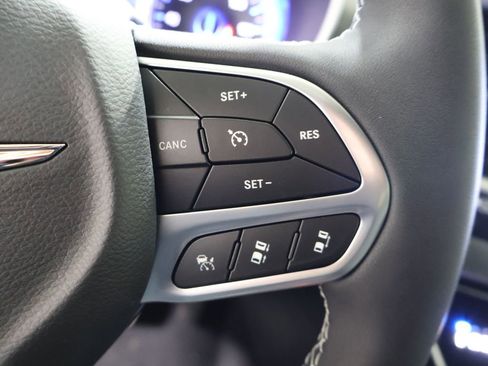 New 2026 Chrysler Voyager LX image 23