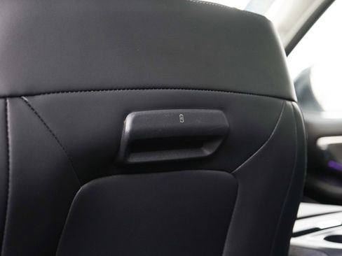 Used 2025 Ford Expedition Max Platinum image 24