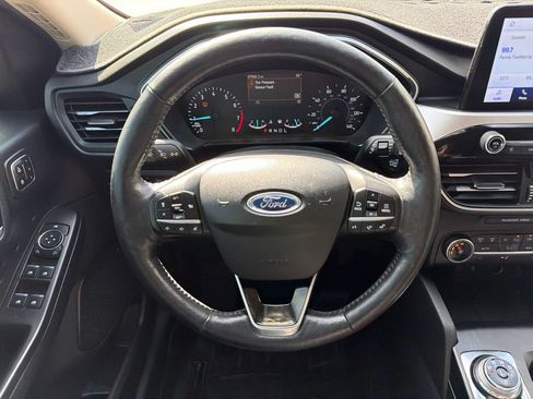 Used 2020 Ford Escape SEL FWD image 23