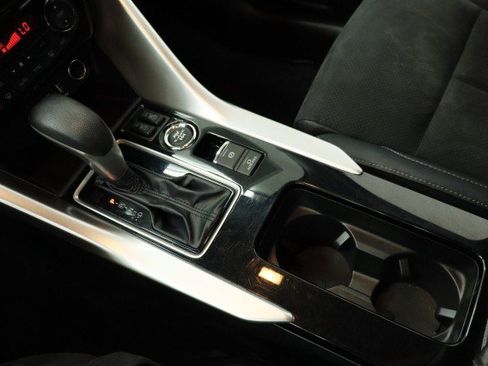 Used 2023 Mitsubishi Eclipse Cross SE AWD/4WD image 18
