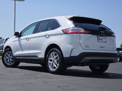 Used 2024 Ford Edge SEL AWD/4WD image 15