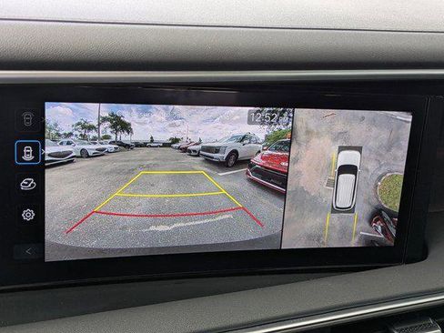 New 2026 Hyundai Palisade Limited FWD image 21