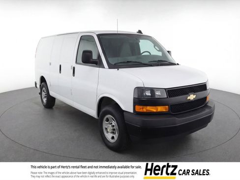 Used 2023 Chevrolet Express 3500 LS image 1