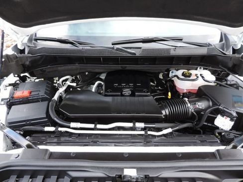 Used 2026 Chevrolet Silverado 1500 Custom RWD image 16