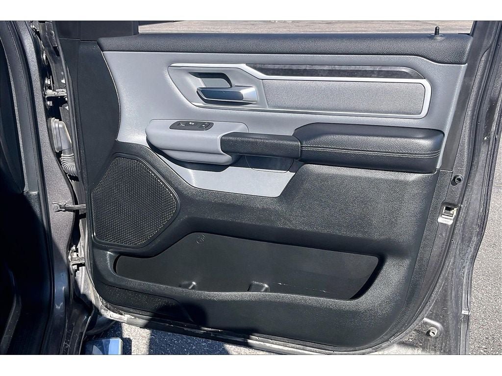 Used 2020 RAM 1500 Big Horn AWD/4WD image 25