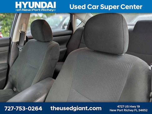 Used 2015 Nissan Altima 2.5 S w/ Special Edition Package FWD image 3