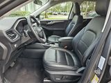 Used 2022 Ford Escape SEL image 3