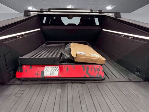 Used 2025 Tesla Cybertruck Cyberbeast image 33