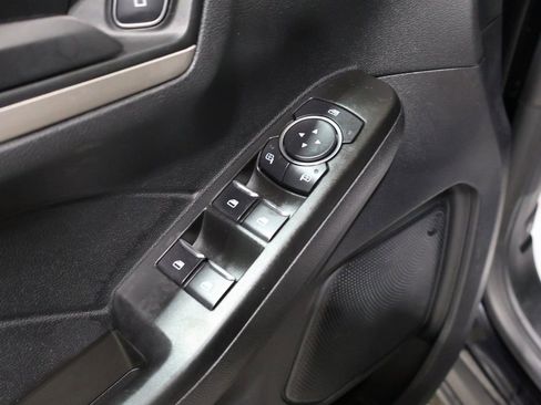 Used 2022 Ford Escape SE image 15