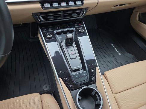 Certified 2024 Porsche 911 Targa 4 GTS image 16