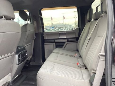 Used 2019 Ford F350 XLT w/ XLT Premium Package image 15