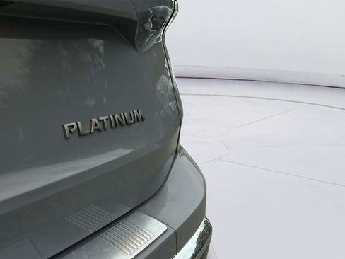 Used 2024 Nissan Rogue Platinum w/ Platinum Premium Package FWD image 31