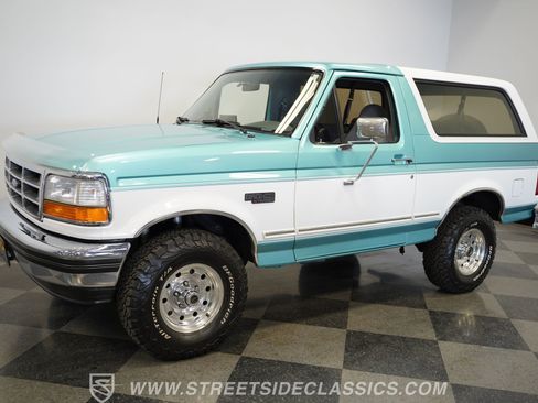 Used 1995 Ford Bronco AWD/4WD image 4