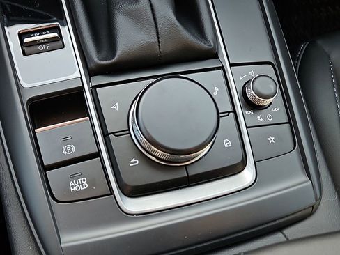 New 2026 MAZDA CX-30 AWD 2.5 S w/ Select Sport Pkg image 16