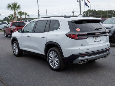 New 2026 GMC Acadia Elevation FWD image 5