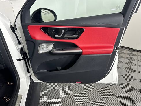 Certified 2025 Mercedes-Benz GLC 300 4MATIC image 15