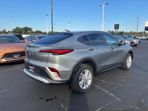 New 2026 Buick Envista Preferred w/ Convenience II Package image 4