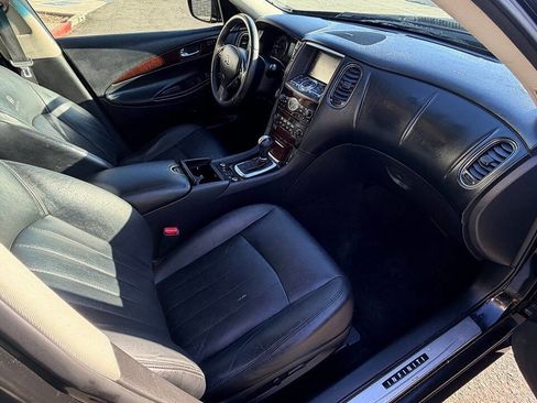 Used 2012 INFINITI EX35 Journey w/ Premium Pkg image 22