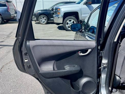 Used 2013 Honda Fit image 24