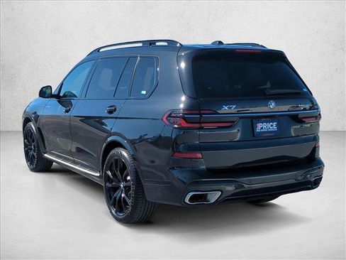 Used 2024 BMW X7 xDrive40i w/ M Sport Package AWD/4WD image 8