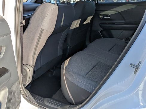 Used 2025 Nissan Kicks SV image 16