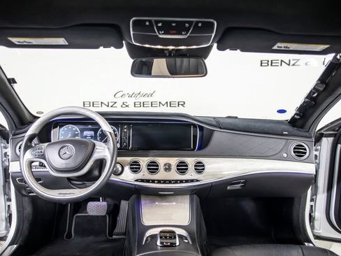 Used 2015 Mercedes-Benz S 550 Sedan image 23