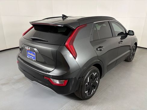 New 2026 Kia Niro Wind FWD image 8