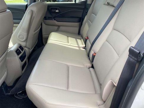 Used 2022 Honda Ridgeline RTL image 9