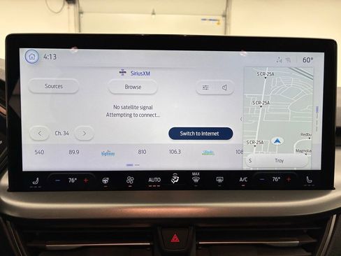 New 2026 Ford Escape SE image 3