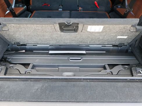 Used 2023 BMW X7 M60i w/ Executive Package image 53