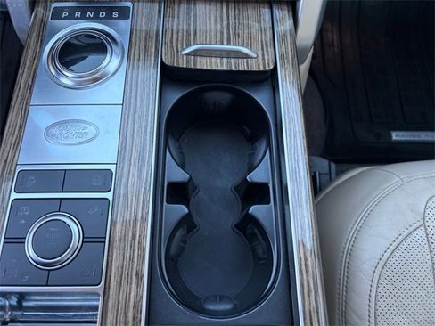 Used 2019 Land Rover Range Rover Long Wheelbase Supercharged image 19
