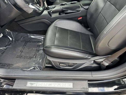 Used 2015 Ford Mustang GT Premium w/ Equipment Group 401A RWD image 17