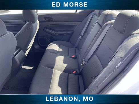 Used 2025 Nissan Altima 2.5 SV FWD image 22