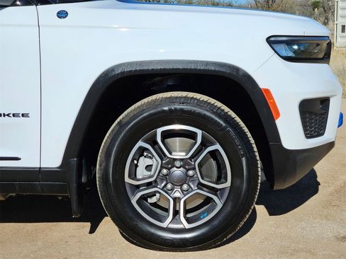 Used 2022 Jeep Grand Cherokee Trailhawk image 26