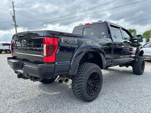 Used 2022 Ford F250 Lariat w/ Black Appearance Package AWD/4WD image 18