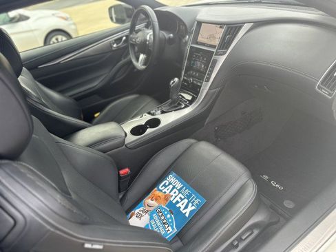 Used 2021 INFINITI Q60 3.0t Luxe w/ Essential Package image 8