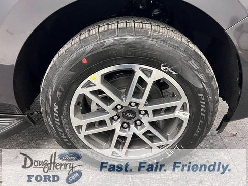 New 2026 Ford Expedition Max Active AWD/4WD image 18