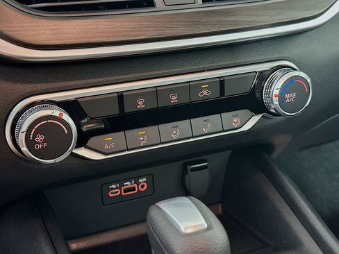 New 2026 Nissan Altima 2.5 SV AWD/4WD image 21