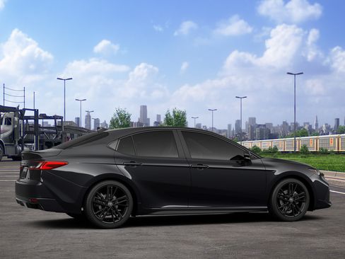 New 2026 Toyota Camry Hybrid w/ Multimedia Upgrade Package AWD/4WD image 13