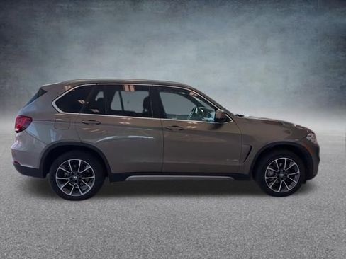 Used 2017 BMW X5 xDrive35i AWD/4WD image 6