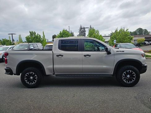 New 2026 Chevrolet Silverado 1500 ZR2 w/ LPO, Dark Essentials Package AWD/4WD image 6