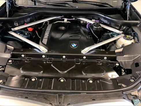 Used 2025 BMW X5 xDrive40i AWD/4WD image 28