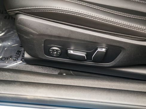 Used 2026 BMW M440i Convertible w/ Premium Package RWD image 22