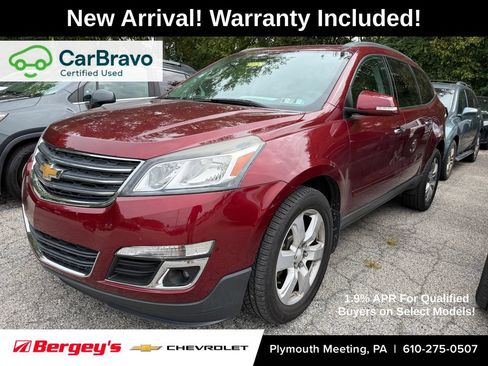 Used 2017 Chevrolet Traverse LT w/ Style and Technology Package AWD/4WD image 1