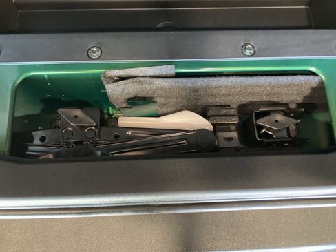 Used 2024 Ford Bronco Big Bend image 33