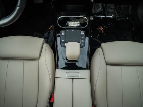 Used 2023 Mercedes-Benz CLA 250 CLA 250 w/ Premium Package image 25