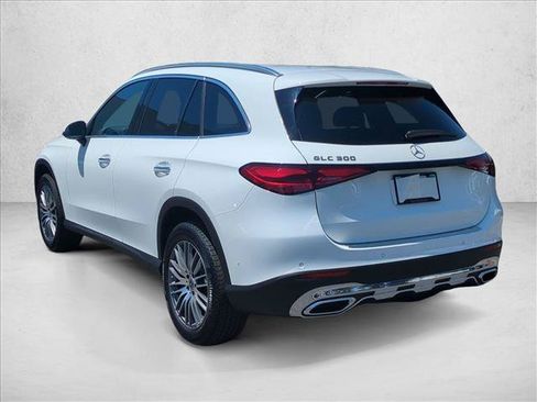 Certified 2026 Mercedes-Benz GLC 300 image 8